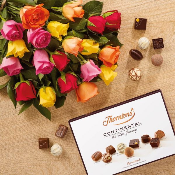 ارسال هدیه به انگلیس- ارسال گل به انگلیس-ولنتاین- ارسال کیک به انگلیس - تبریک تولد-جعبه شکلات لوکس- ارسال شیرینی-دسته گل